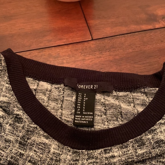 🖤🤍 Dress 👗 - Picture 4 of 4